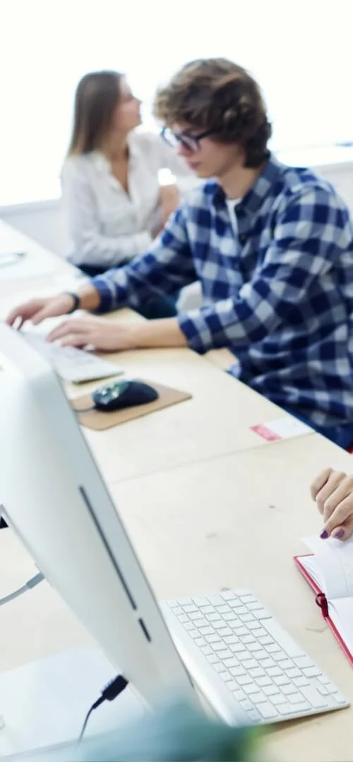 Create a seamless, collaborative environment with SharePoint Internal Websites Services that enhance internal communication and simplify business processes